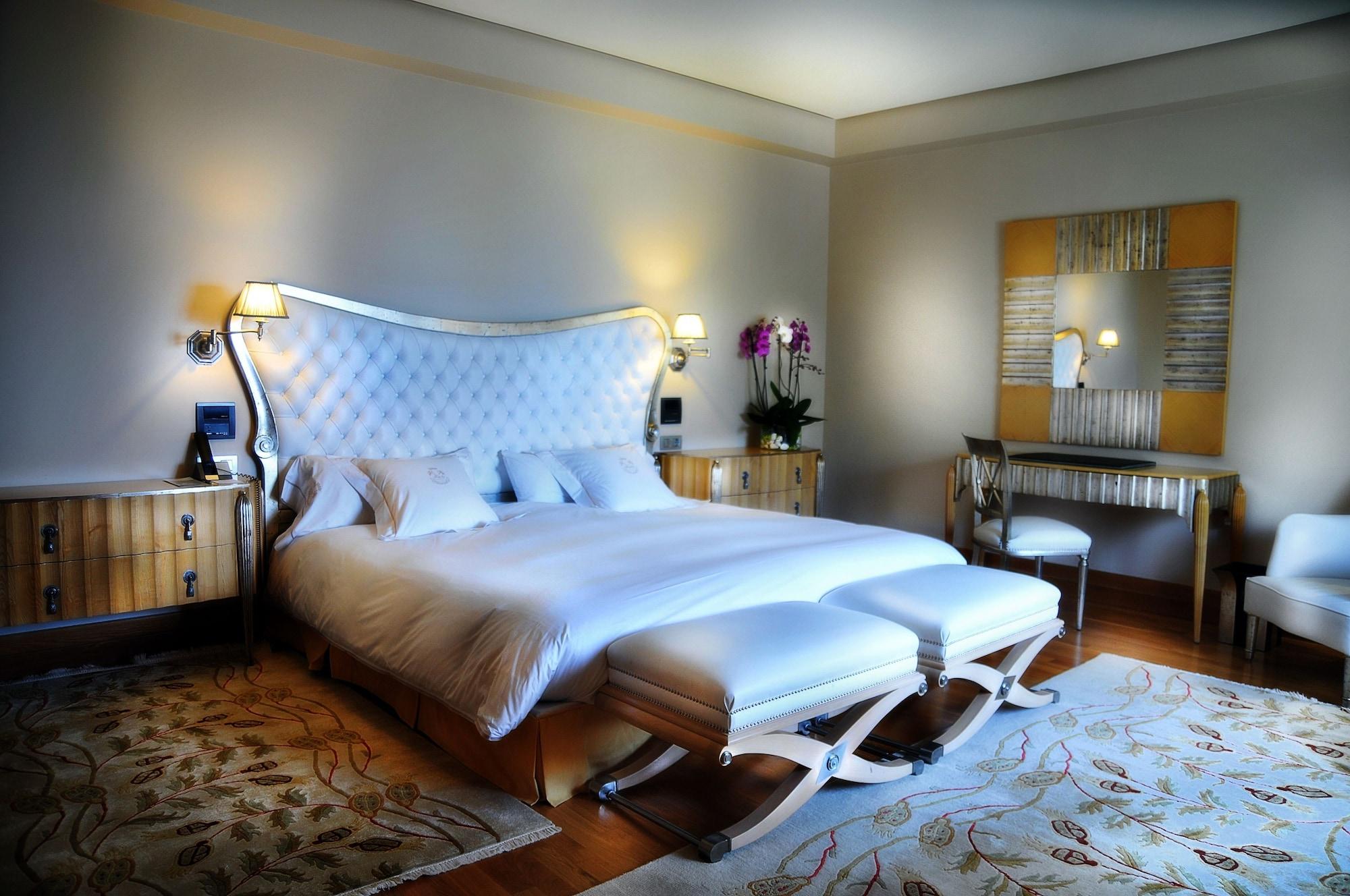 Pazo Escudos & Hotel